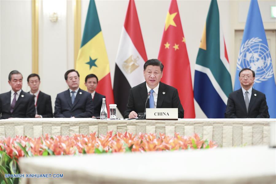 Xi impulsa propuesta de tres puntos sobre desarrollo de relaciones China-Africa