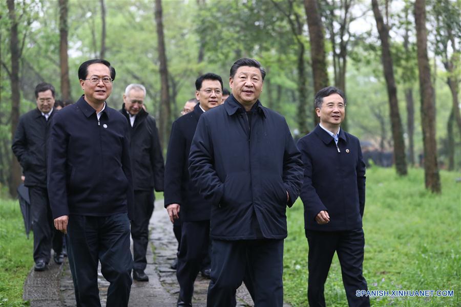 Xi inspecciona conservación de humedal y gestión urbana en Hangzhou
