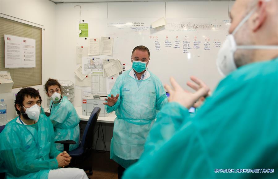 España registra 4.978 nuevos casos positivos y 523 muertes en las últimas 24 horas