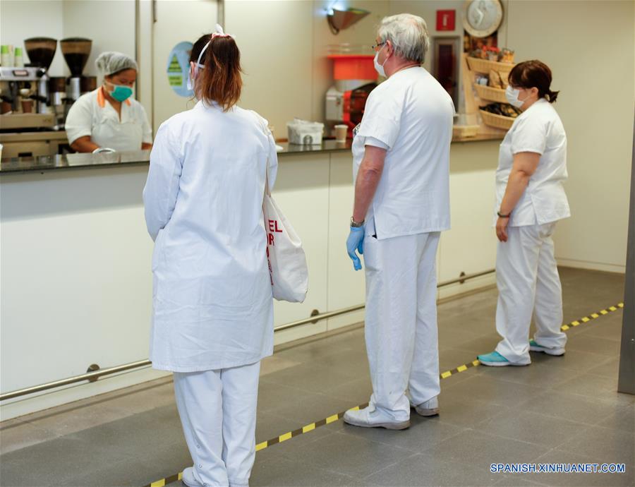 España registra 4.978 nuevos casos positivos y 523 muertes en las últimas 24 horas