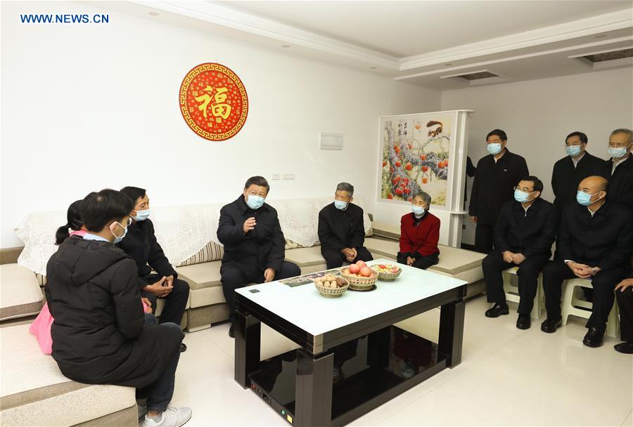 Xi inspecciona trabajo de reducción de la pobreza en provincia de Shaanxi