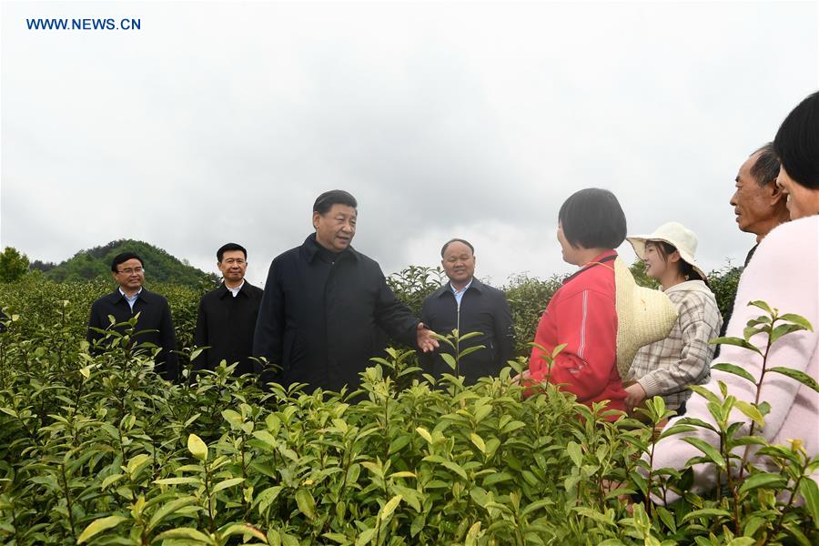 Xi inspecciona trabajo de reducción de la pobreza en provincia de Shaanxi