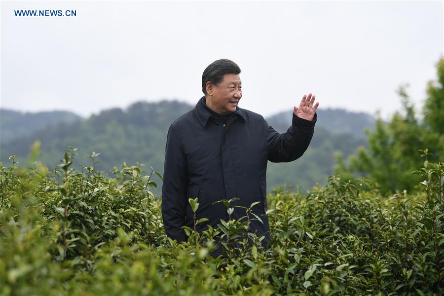 Xi inspecciona trabajo de reducción de la pobreza en provincia de Shaanxi