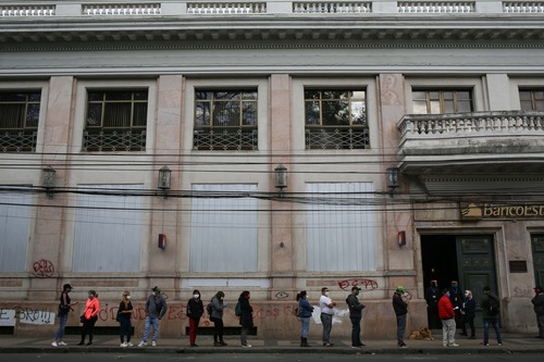 Médicos chinos y chilenos intercambian experiencias sobre diagnóstico de COVID-19