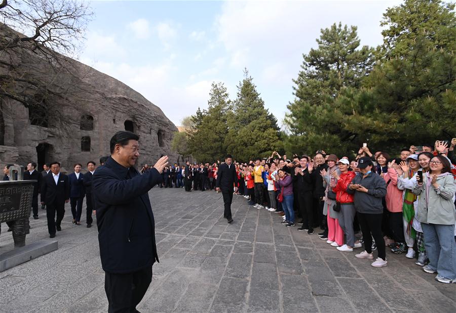 Xi subraya completar construcción integral de sociedad modestamente acomodada