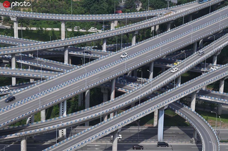¡Magia! El paso elevado de Chongqing hace que los sistemas de navegación se desesperen