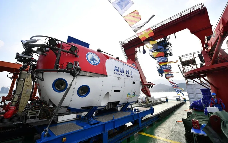 ¡10.000 metros bajo el mar! Las inmersiones profundas tripuladas en China se dirigen hacia la investigación científica de la 