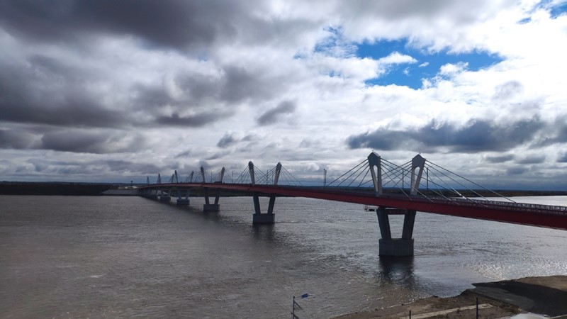 El primer puente China-Rusia está listo para abrir al tráfico