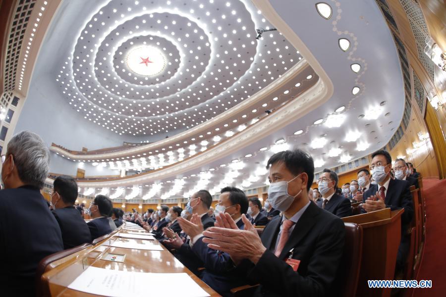 (Dos sesiones) Máximo órgano asesor político de China celebra reunión de clausura de su sesión anual