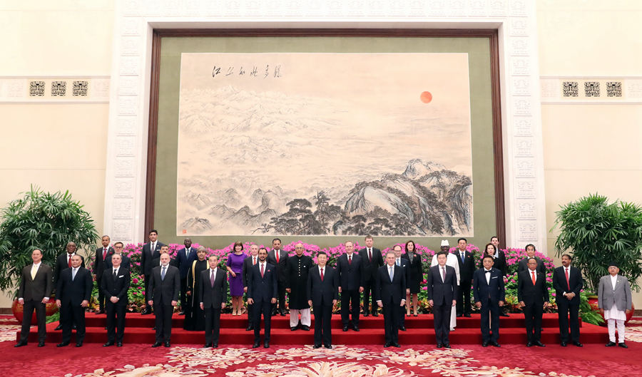 Xi recibe credenciales de 29 embajadores
