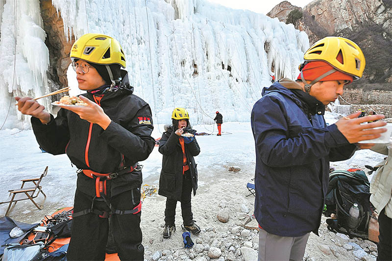 La escalada en hielo se abre horizontes en China