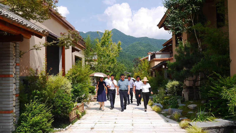 El turismo nacional favorece el consumo en las montañas de Shangluo