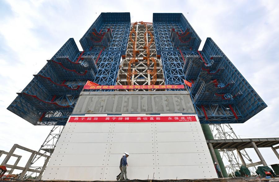 China realizará un centenar de lanzamientos espaciales en 2024