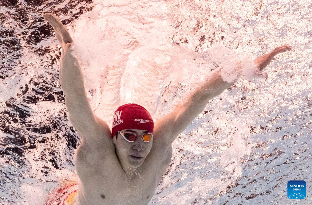 China gana oro en relevos 4x100 metros estilos masculino en Juegos Olímpicos de París