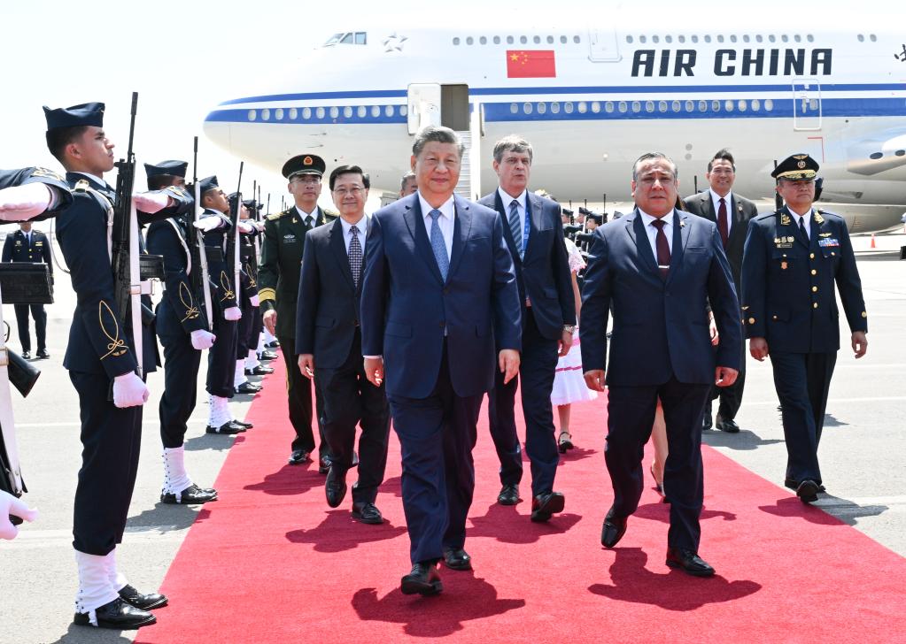 Xi dice que su visita llevará asociación estratégica integral China-Perú a nuevo nivel