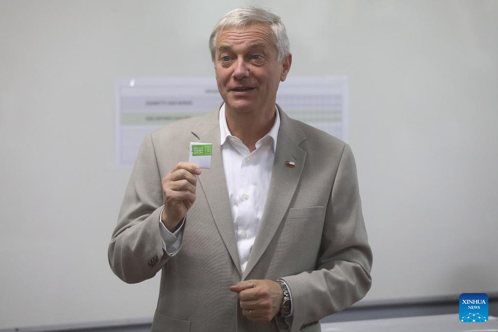 Ultraderechista José Antonio Kast gana elecciones presidenciales en Chile